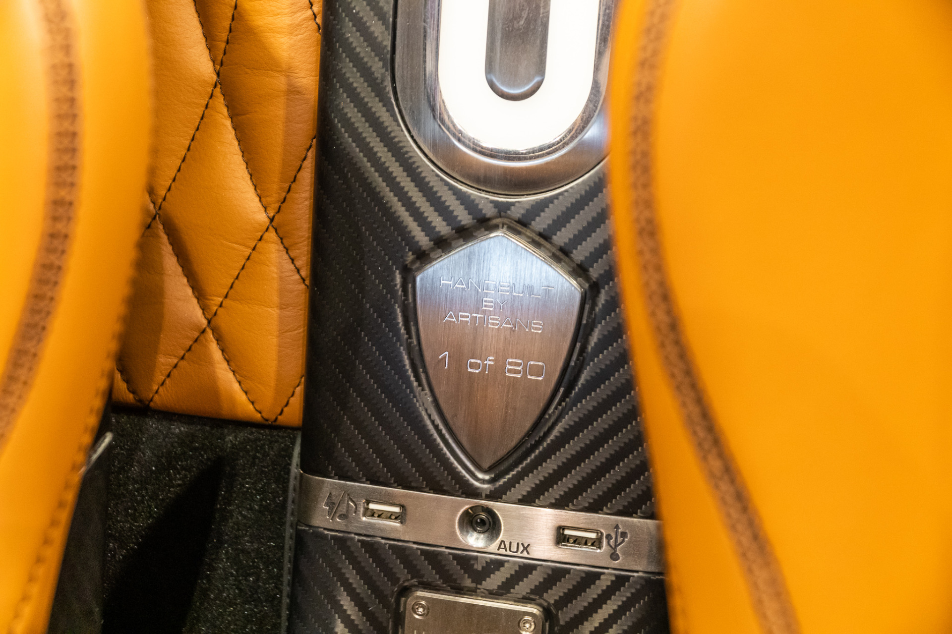 http://www.koenigseggchicago.com/galleria_images/1/1_p110_l.jpg