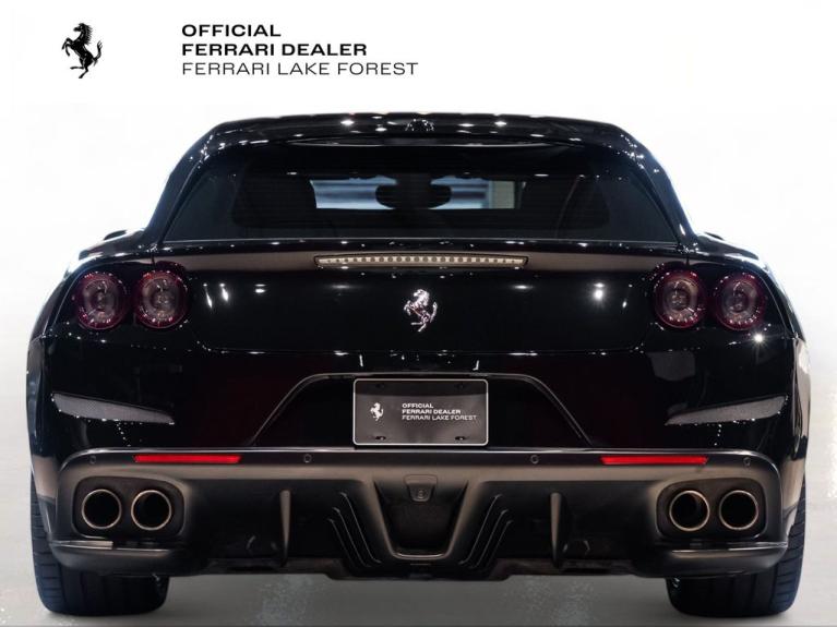 http://www.koenigseggchicago.com/galleria_images/103/103_p11_f.jpg