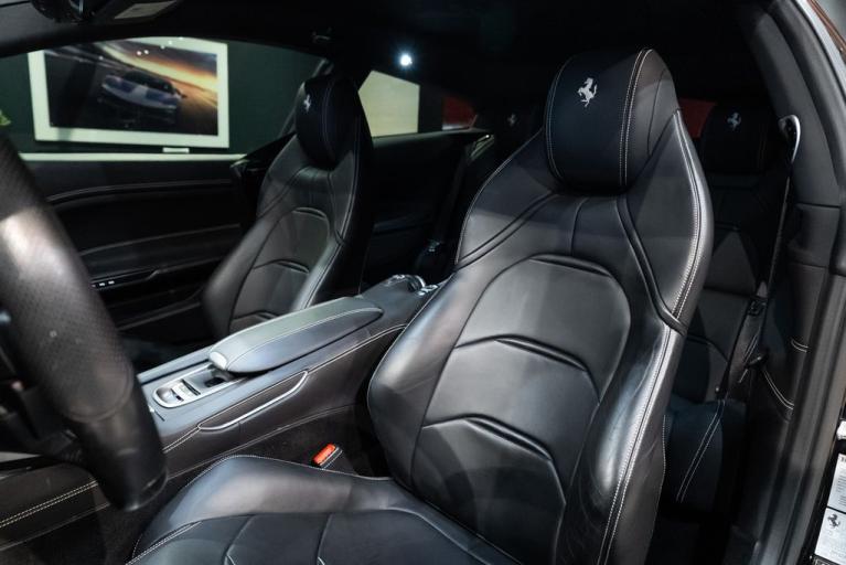 http://www.koenigseggchicago.com/galleria_images/103/103_p4_f.jpg