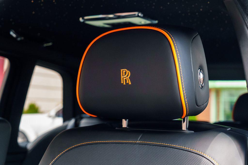 http://www.koenigseggchicago.com/galleria_images/104/104_p6_l.jpg