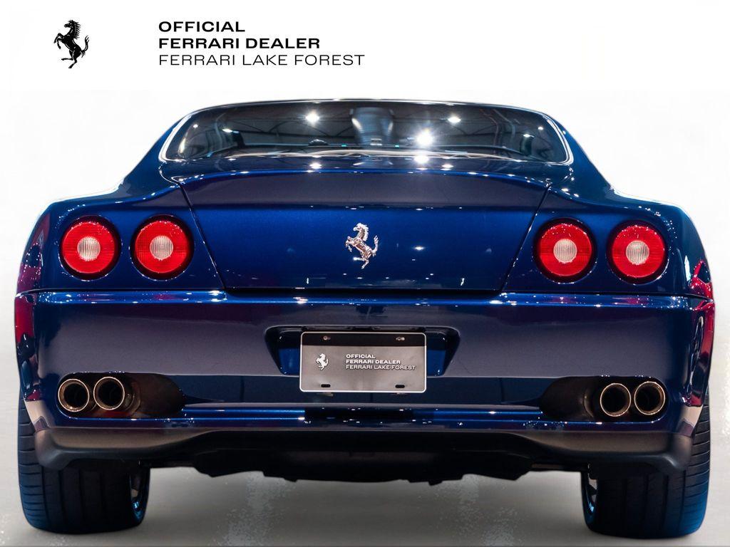 http://www.koenigseggchicago.com/galleria_images/105/105_p11_l.jpg