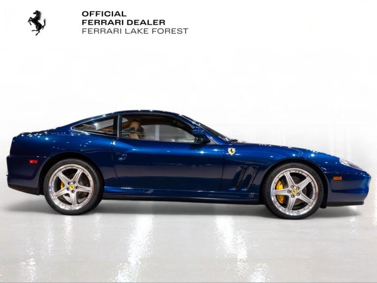 http://www.koenigseggchicago.com/galleria_images/105/105_p9_f.jpg