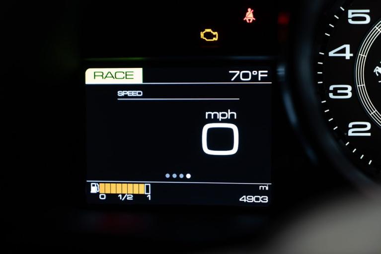 http://www.koenigseggchicago.com/galleria_images/106/106_p33_f.jpg