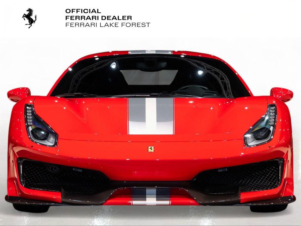 http://www.koenigseggchicago.com/galleria_images/106/106_p7_l.jpg