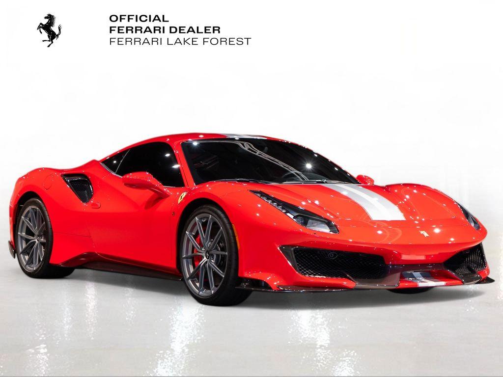 http://www.koenigseggchicago.com/galleria_images/106/106_p8_l.jpg