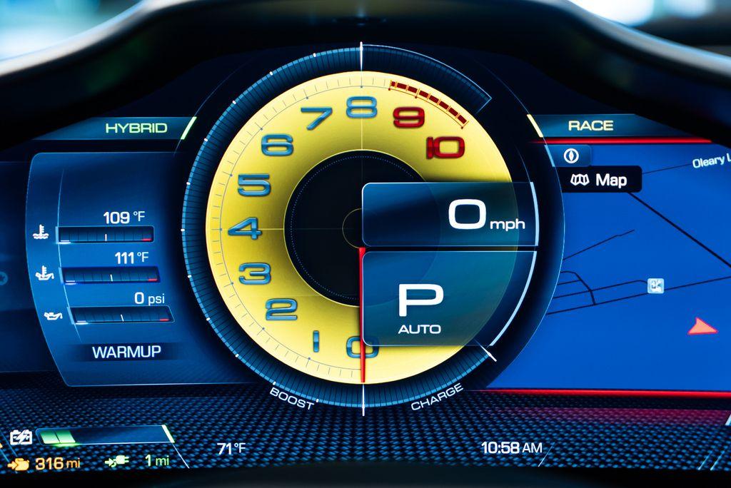http://www.koenigseggchicago.com/galleria_images/108/108_p28_l.jpg
