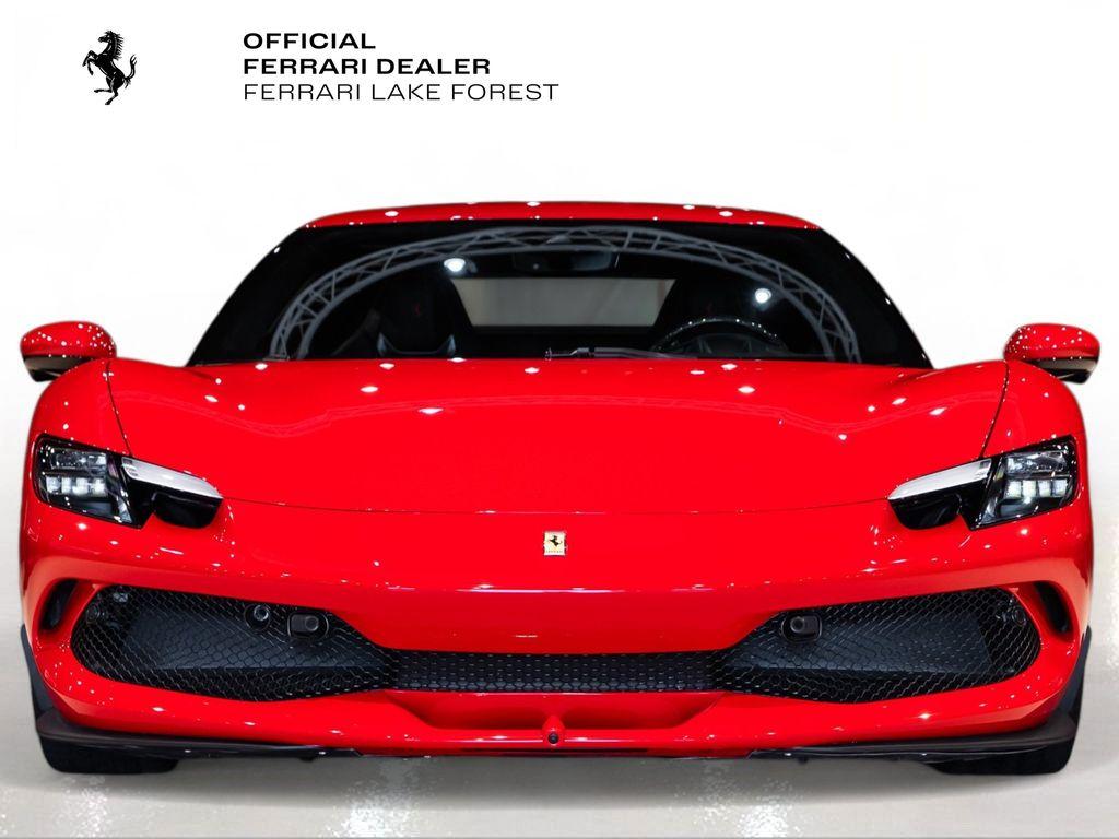 http://www.koenigseggchicago.com/galleria_images/108/108_p7_l.jpg