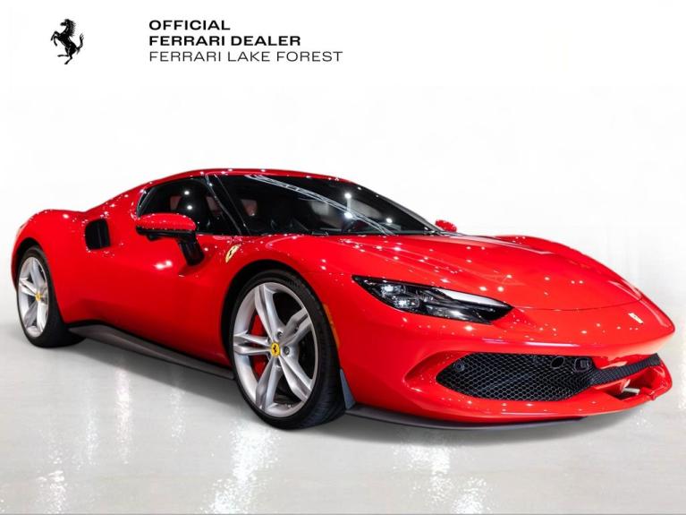 http://www.koenigseggchicago.com/galleria_images/108/108_p8_f.jpg