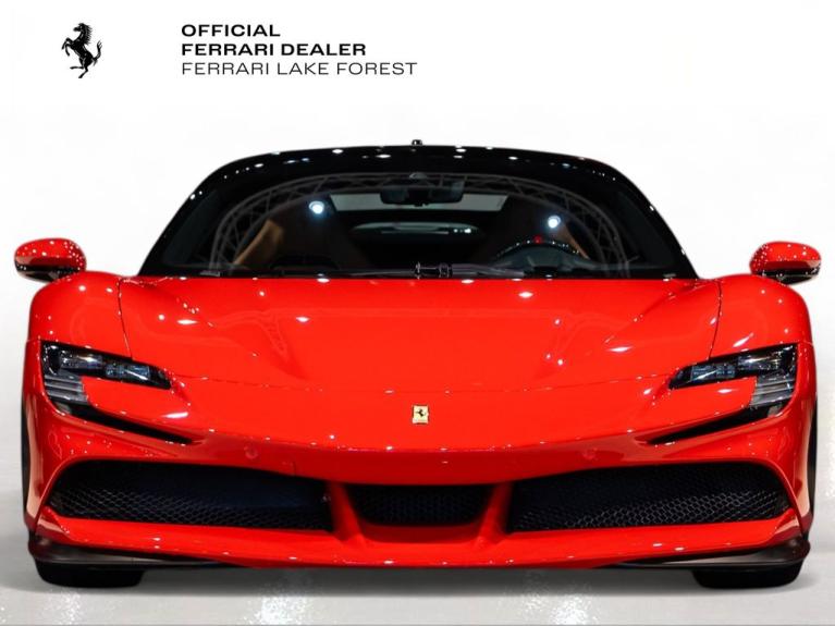 http://www.koenigseggchicago.com/galleria_images/112/112_p7_f.jpg