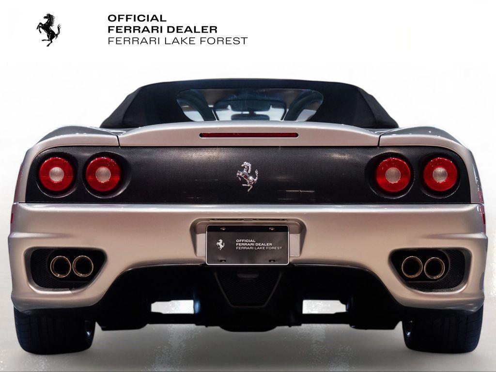 http://www.koenigseggchicago.com/galleria_images/113/113_p11_l.jpg