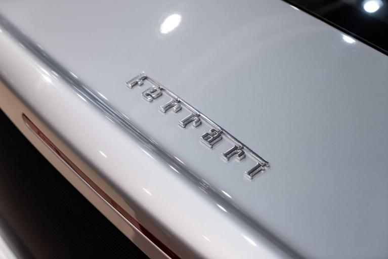 http://www.koenigseggchicago.com/galleria_images/113/113_p17_f.jpg