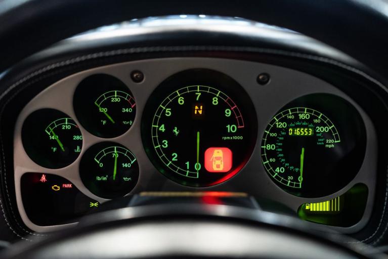 http://www.koenigseggchicago.com/galleria_images/113/113_p36_f.jpg