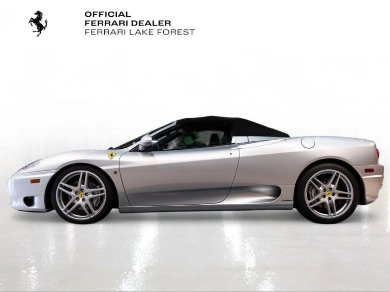 http://www.koenigseggchicago.com/galleria_images/113/113_p3_f.jpg