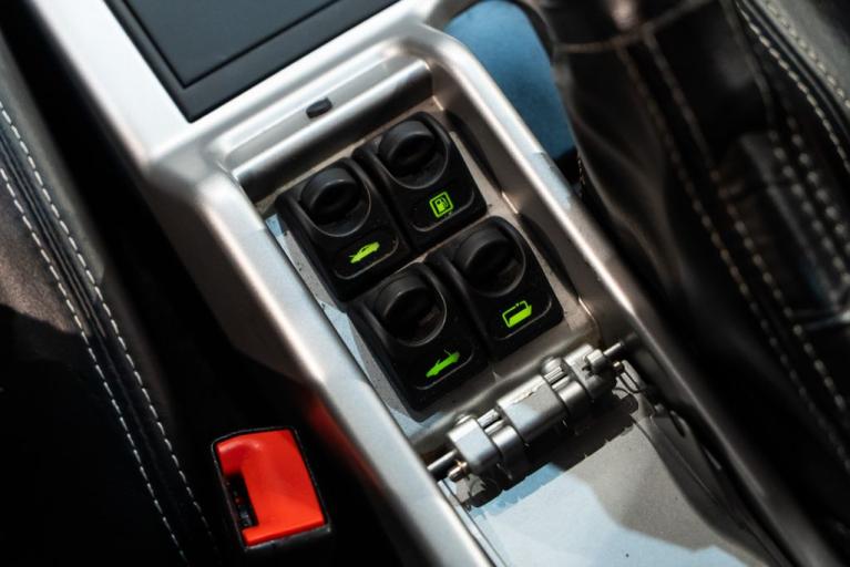http://www.koenigseggchicago.com/galleria_images/113/113_p48_f.jpg