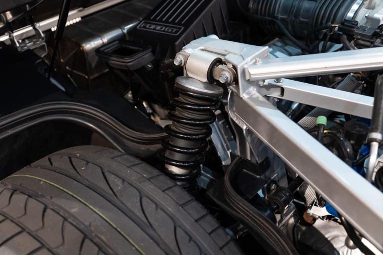 http://www.koenigseggchicago.com/galleria_images/115/115_p19_f.jpg