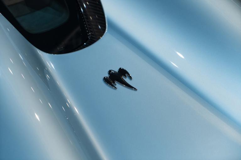 http://www.koenigseggchicago.com/galleria_images/123/123_p17_f.jpg