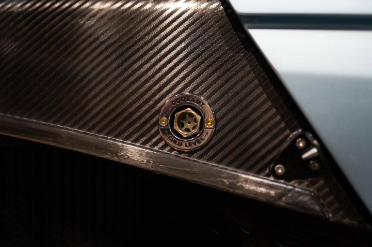 http://www.koenigseggchicago.com/galleria_images/123/123_p43_f.jpg