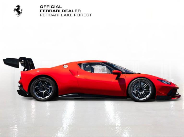http://www.koenigseggchicago.com/galleria_images/127/127_p6_f.jpg