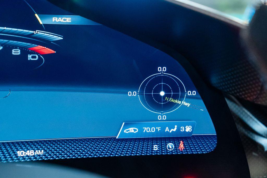 http://www.koenigseggchicago.com/galleria_images/128/128_p31_l.jpg