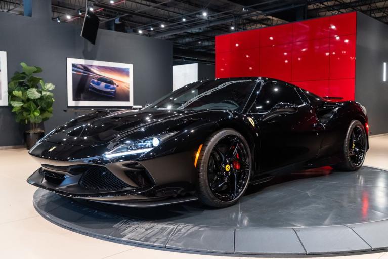 http://www.koenigseggchicago.com/galleria_images/134/134_p51_f.jpg