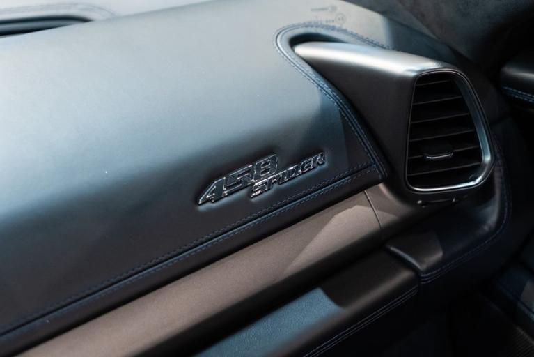 http://www.koenigseggchicago.com/galleria_images/135/135_p39_f.jpg