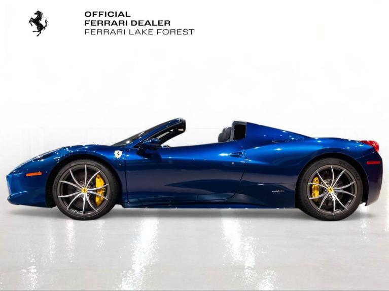 http://www.koenigseggchicago.com/galleria_images/135/135_p3_f.jpg