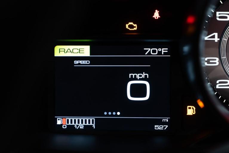 http://www.koenigseggchicago.com/galleria_images/137/137_p25_f.jpg
