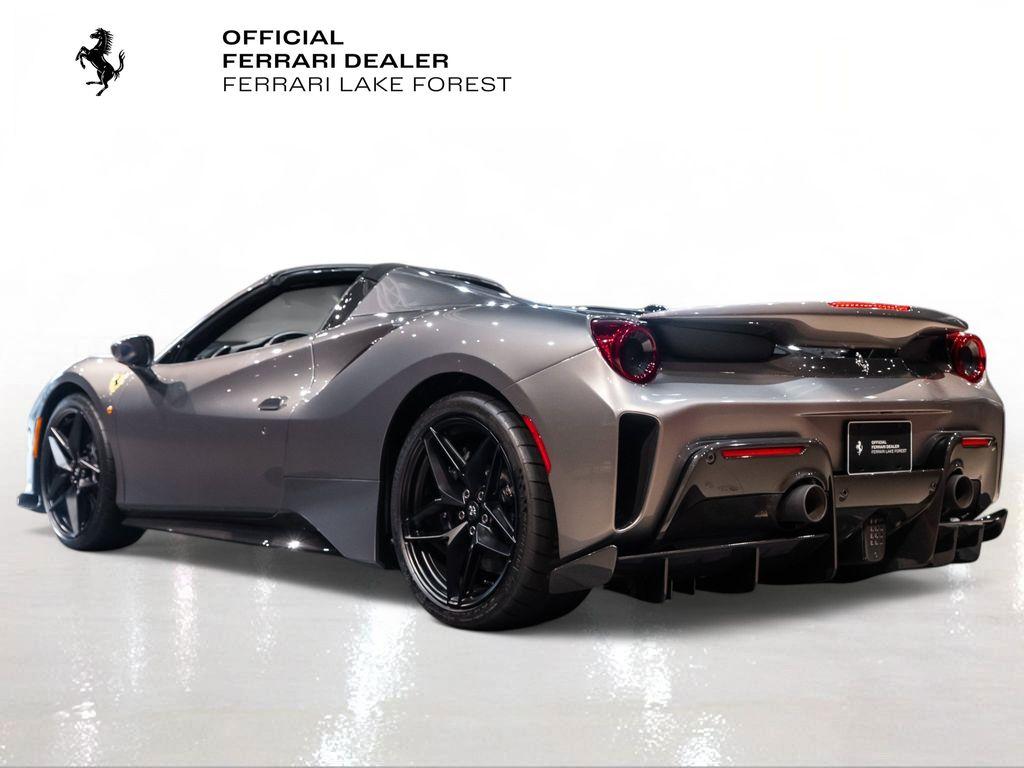 http://www.koenigseggchicago.com/galleria_images/137/137_p2_l.jpg