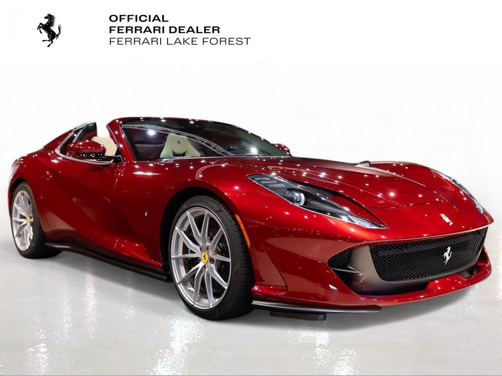 http://www.koenigseggchicago.com/galleria_images/138/138_p8_l.jpg