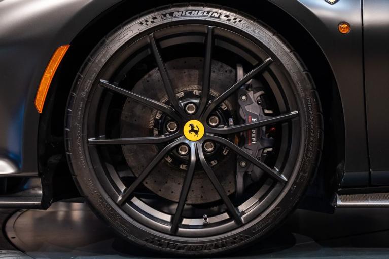 http://www.koenigseggchicago.com/galleria_images/141/141_p13_f.jpg