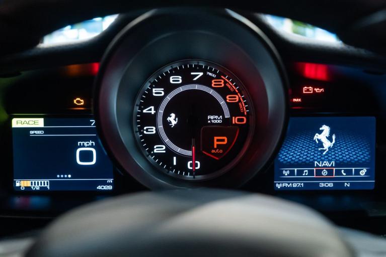 http://www.koenigseggchicago.com/galleria_images/141/141_p33_f.jpg