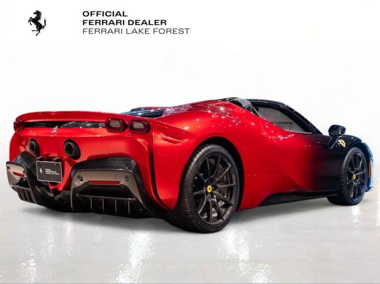 http://www.koenigseggchicago.com/galleria_images/142/142_p10_f.jpg