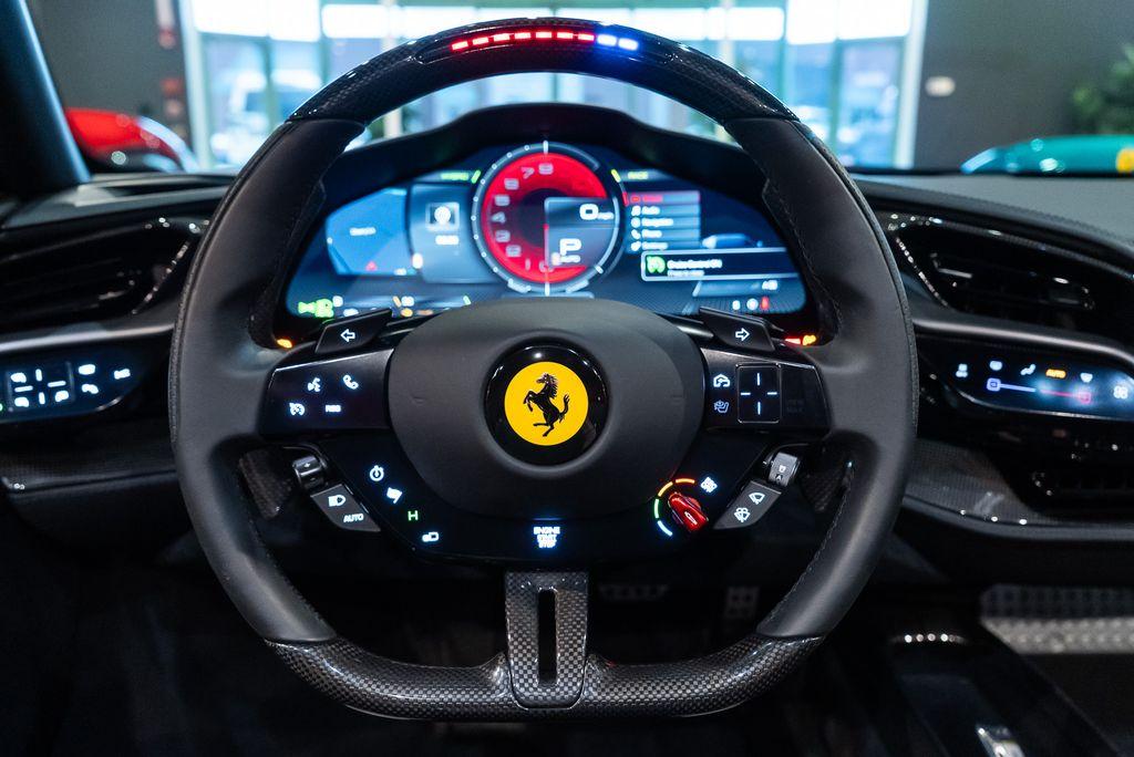 http://www.koenigseggchicago.com/galleria_images/142/142_p5_l.jpg