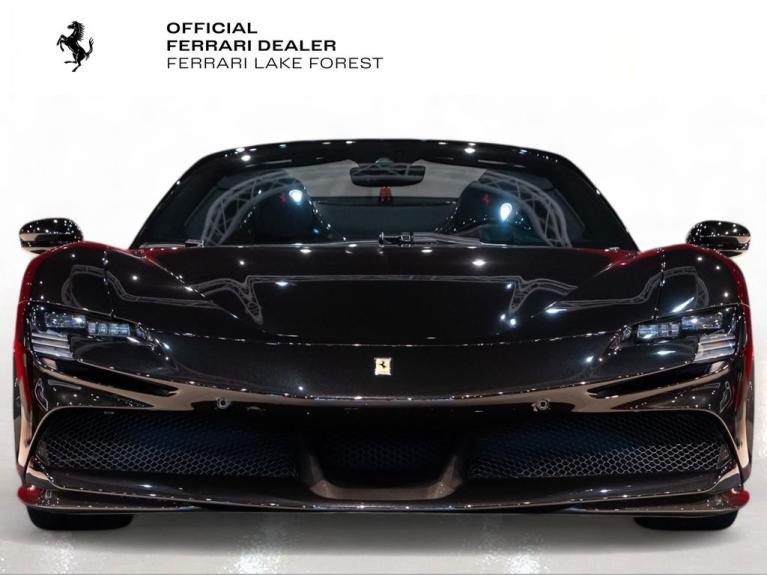 http://www.koenigseggchicago.com/galleria_images/142/142_p7_f.jpg
