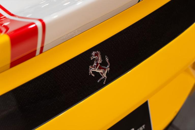 http://www.koenigseggchicago.com/galleria_images/145/145_p16_f.jpg