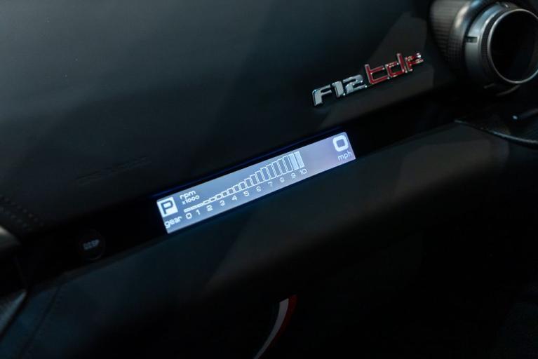 http://www.koenigseggchicago.com/galleria_images/145/145_p53_f.jpg
