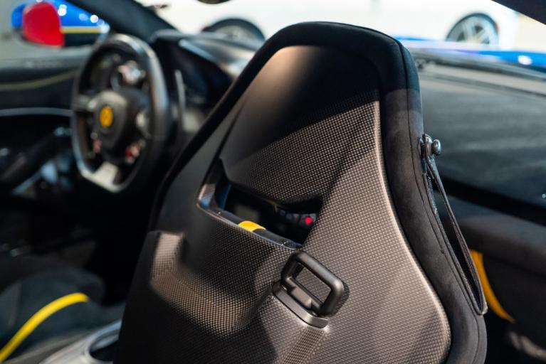 http://www.koenigseggchicago.com/galleria_images/146/146_p58_f.jpg