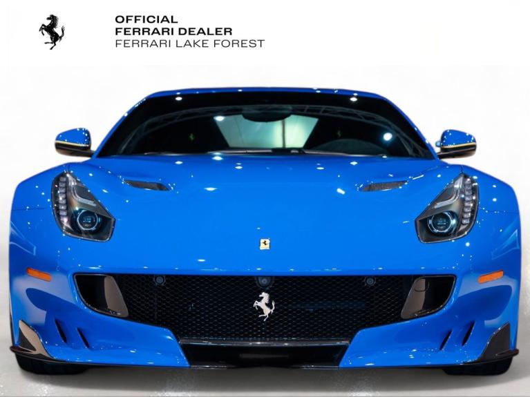 http://www.koenigseggchicago.com/galleria_images/146/146_p7_f.jpg