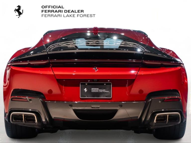 http://www.koenigseggchicago.com/galleria_images/147/147_p10_f.jpg