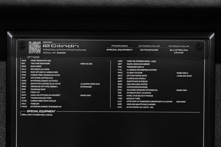 http://www.koenigseggchicago.com/galleria_images/147/147_p24_f.jpg