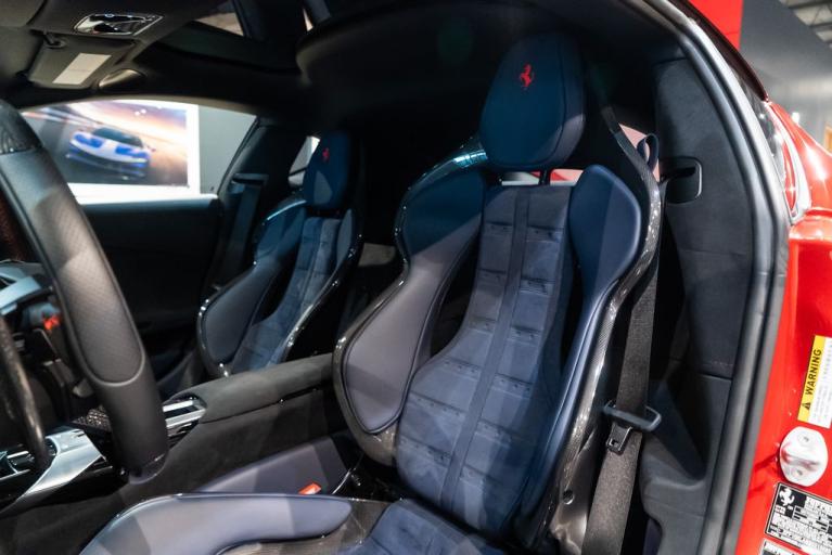 http://www.koenigseggchicago.com/galleria_images/147/147_p4_f.jpg