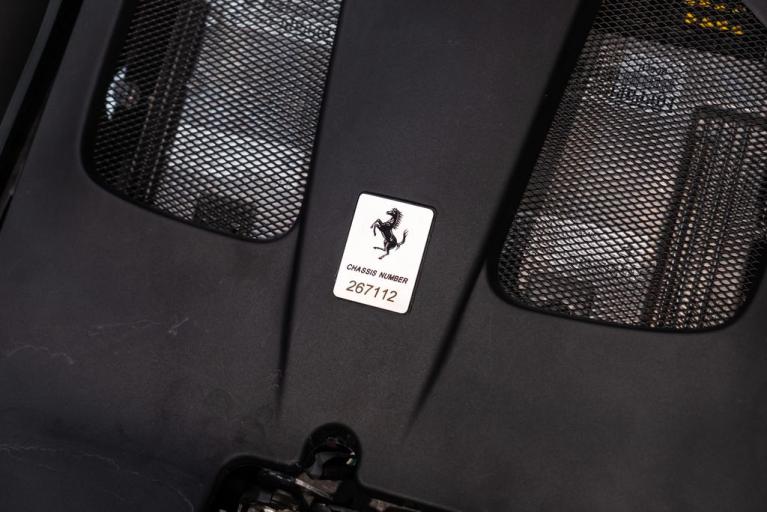 http://www.koenigseggchicago.com/galleria_images/148/148_p22_f.jpg