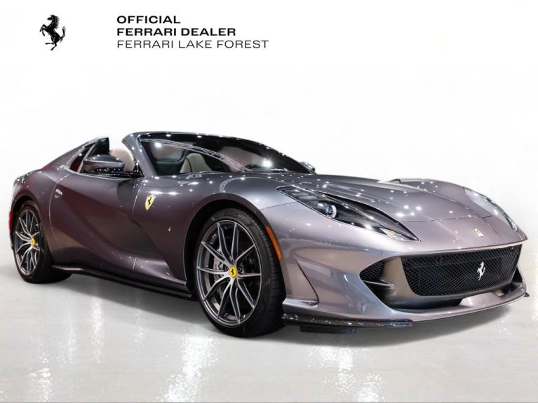 http://www.koenigseggchicago.com/galleria_images/148/148_p8_f.jpg