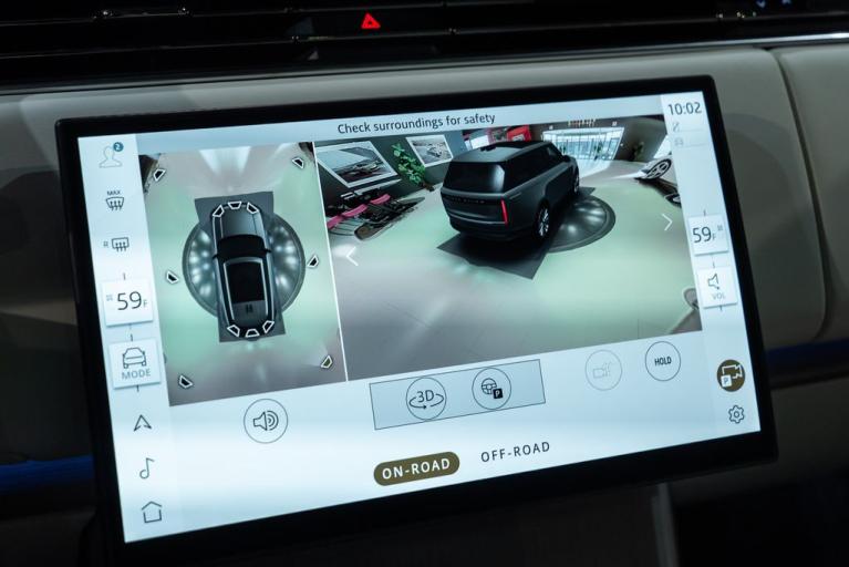 http://www.koenigseggchicago.com/galleria_images/149/149_p28_f.jpg