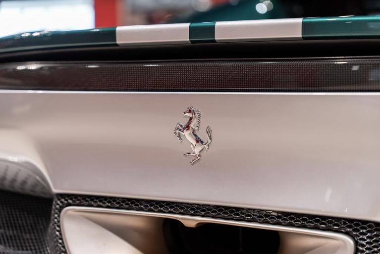 http://www.koenigseggchicago.com/galleria_images/150/150_p21_f.jpg