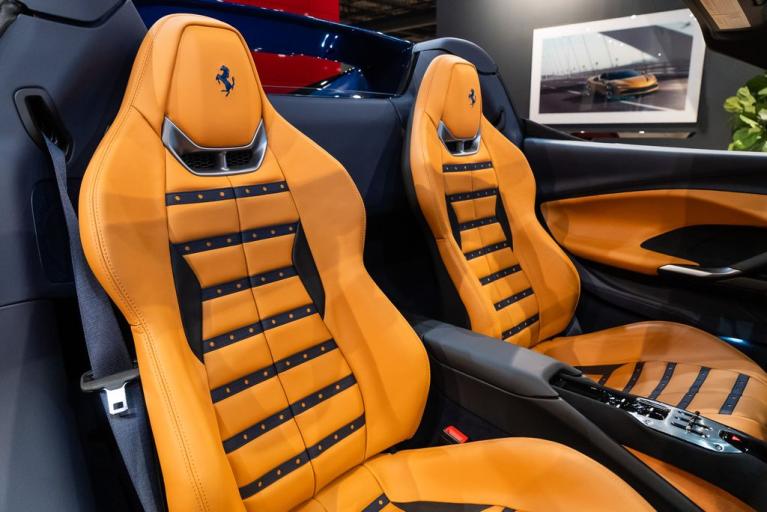 http://www.koenigseggchicago.com/galleria_images/151/151_p37_f.jpg