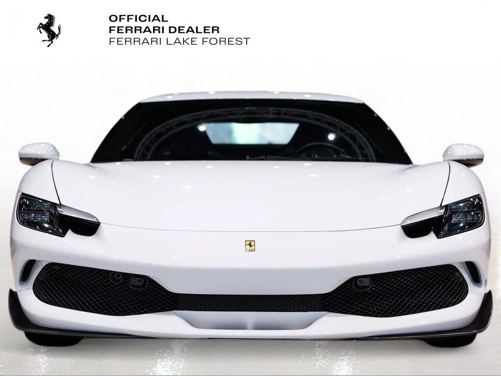 http://www.koenigseggchicago.com/galleria_images/153/153_p7_l.jpg