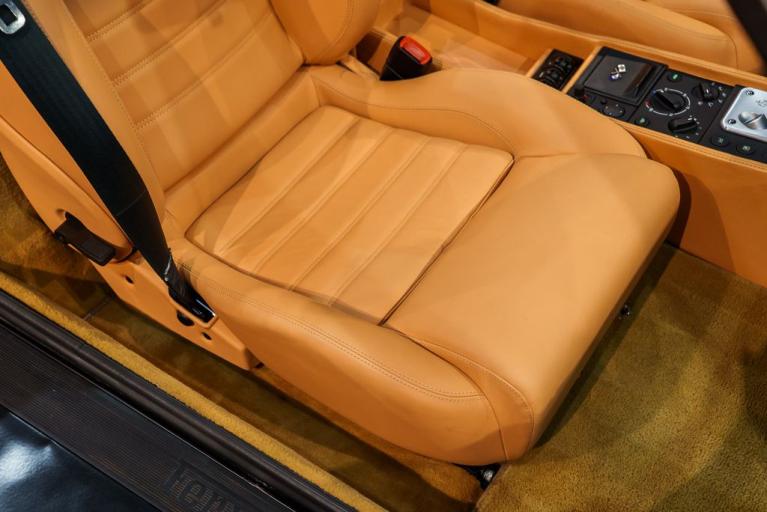 http://www.koenigseggchicago.com/galleria_images/156/156_p41_f.jpg