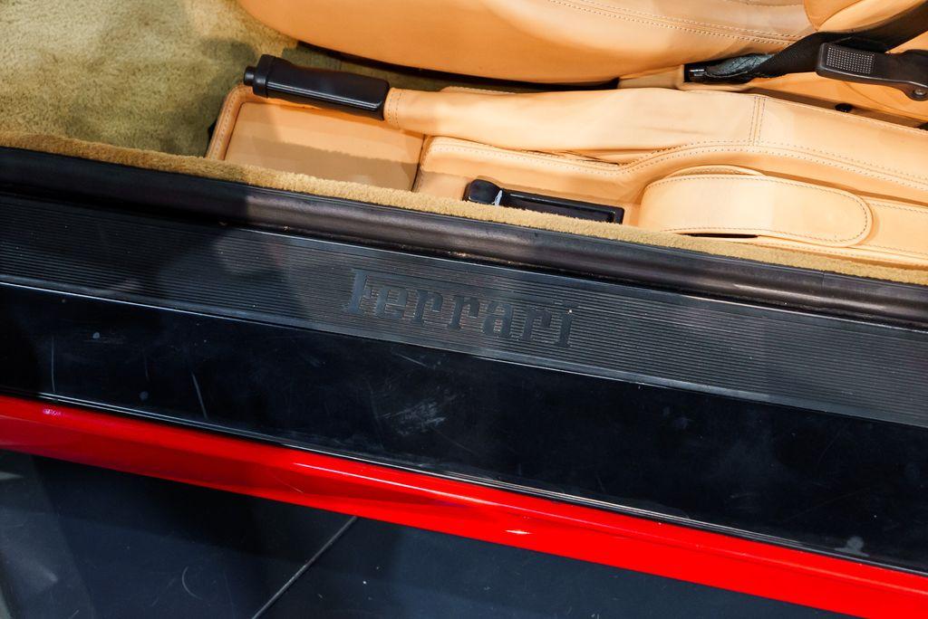 http://www.koenigseggchicago.com/galleria_images/156/156_p53_l.jpg