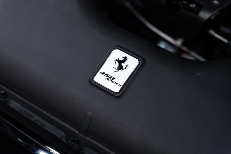 http://www.koenigseggchicago.com/galleria_images/157/157_p23_f.jpg